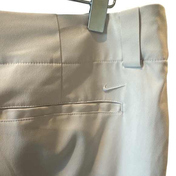 NIKEGOLF Women's Light Khaki Beige Tour Performance Dri-Fit Crop Pants Size 14 - Picture 6 of 9